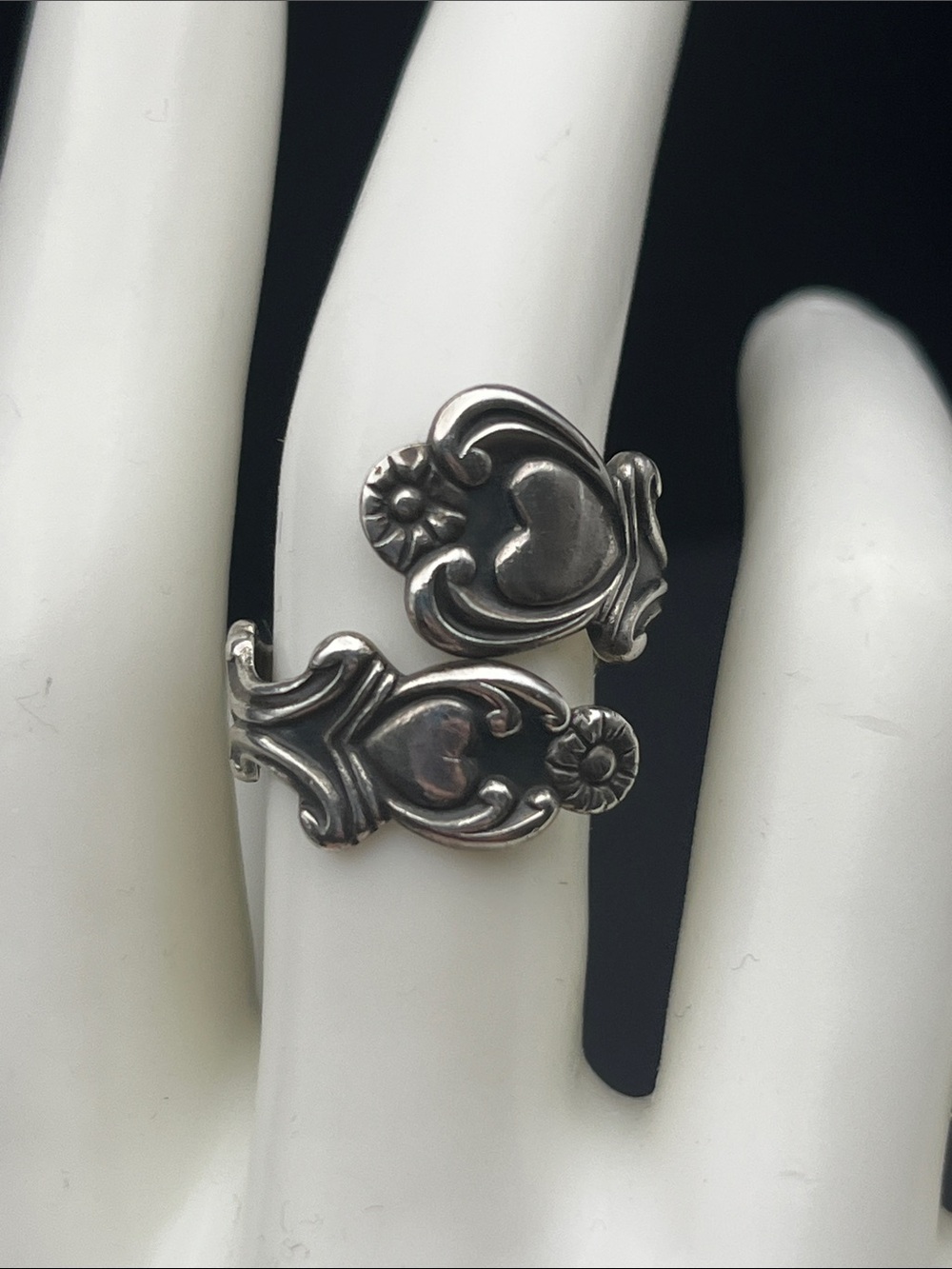Avon Sterling Silver double heart “Spoon” ring size 7.5
